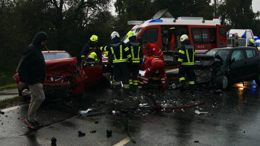 Schwerer Verkehrsunfall in Hebertspram