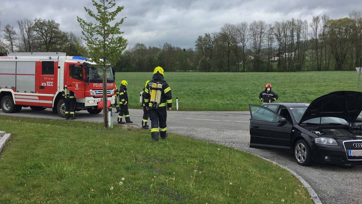 Brand KFZ in Heitzing