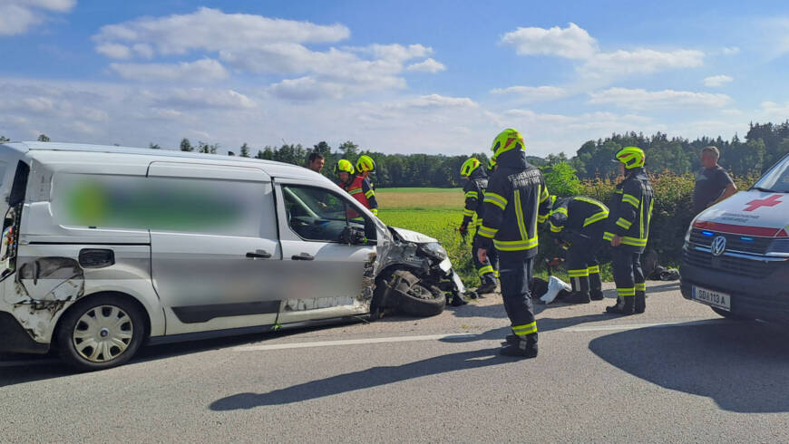 Verkehrsunfall auf der B137