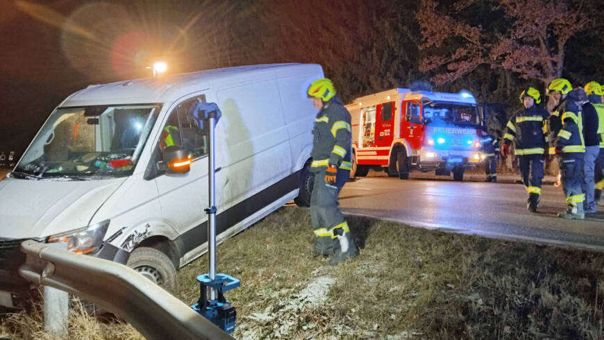 Fahrzeugbergung auf der B137