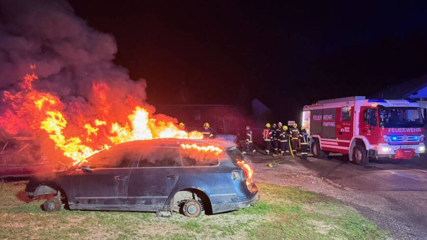 Monatsübung KFZ Brand