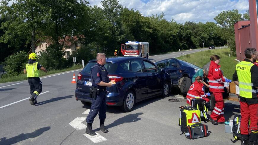 Verkehrsunfall auf der AL514